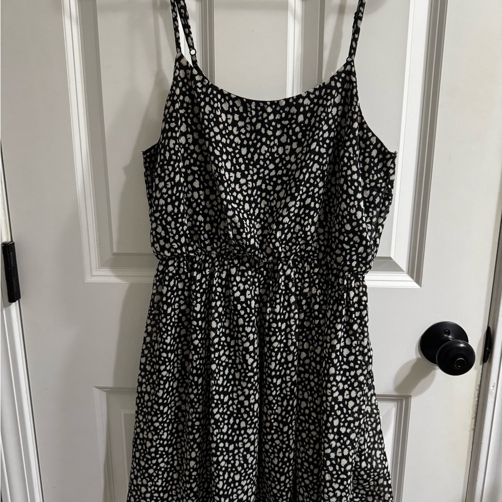 Elegant Black and White Spotted Dress